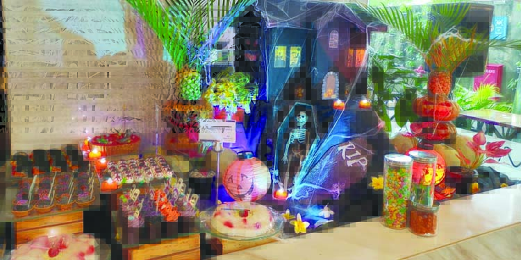 Hotel Santika Premiere Hayam Wuruk Hadirkan Makan Malam Unik Bertema Halloween